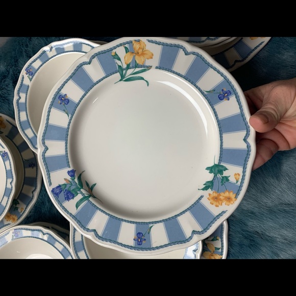 VTG Noritake dinnerware China set of 32 READ DESCR - Picture 6 of 8